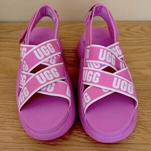 UGG Women's LA Cloud Sandal - Vibrant Pink NEW WITHOUT TAG